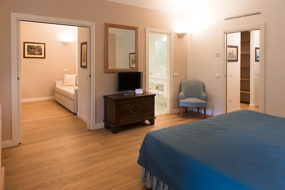 gallia palace hotel