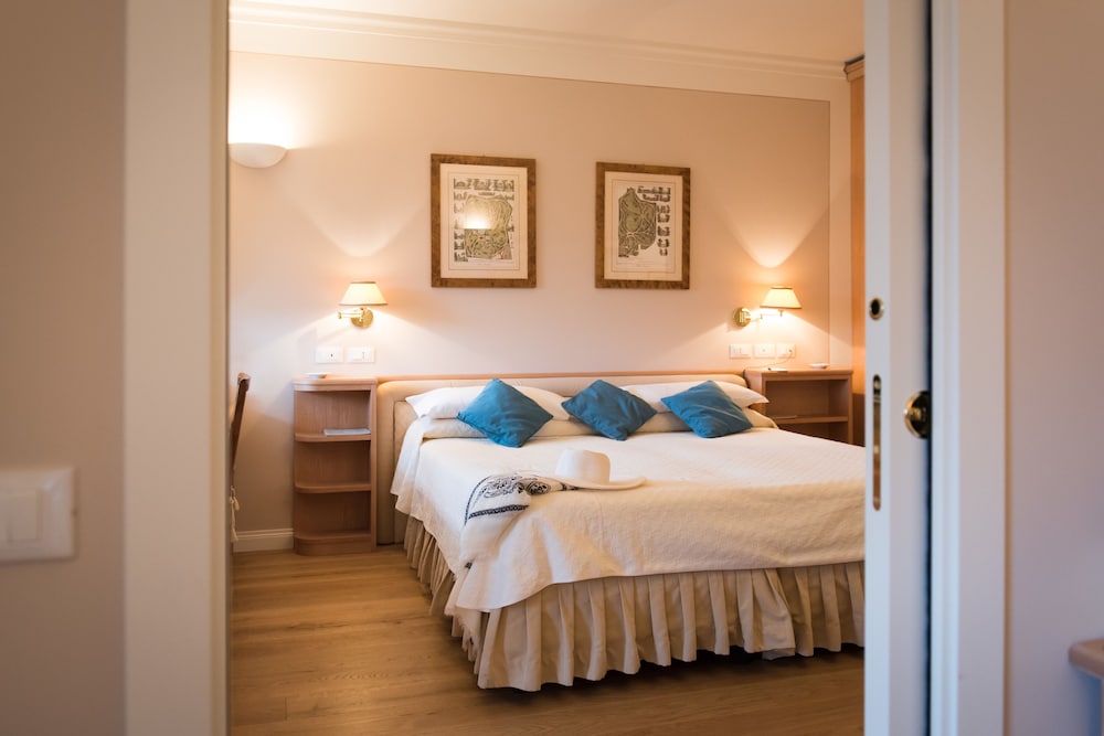 gallia palace hotel