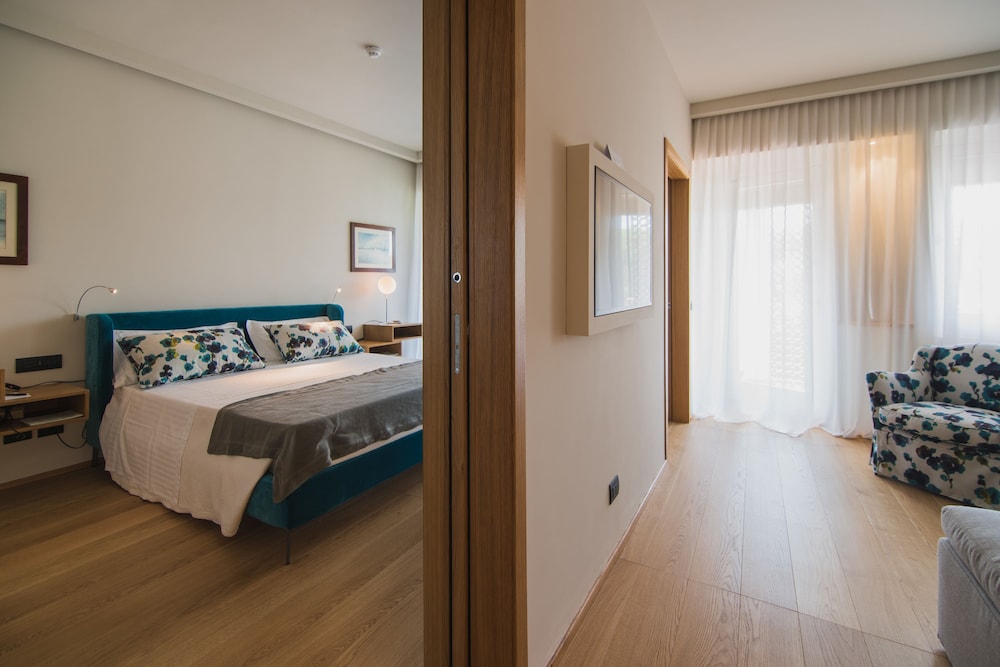 gallia palace hotel