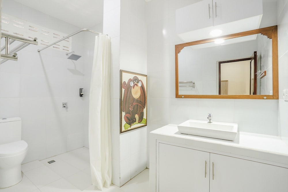 the tunjung boutique resort