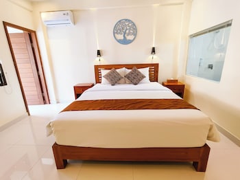 the tunjung boutique resort