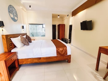 the tunjung boutique resort