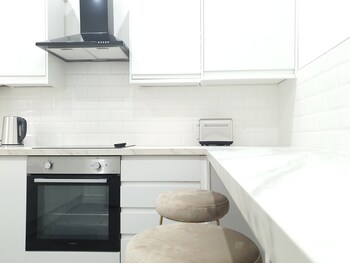 dysa banks apartments