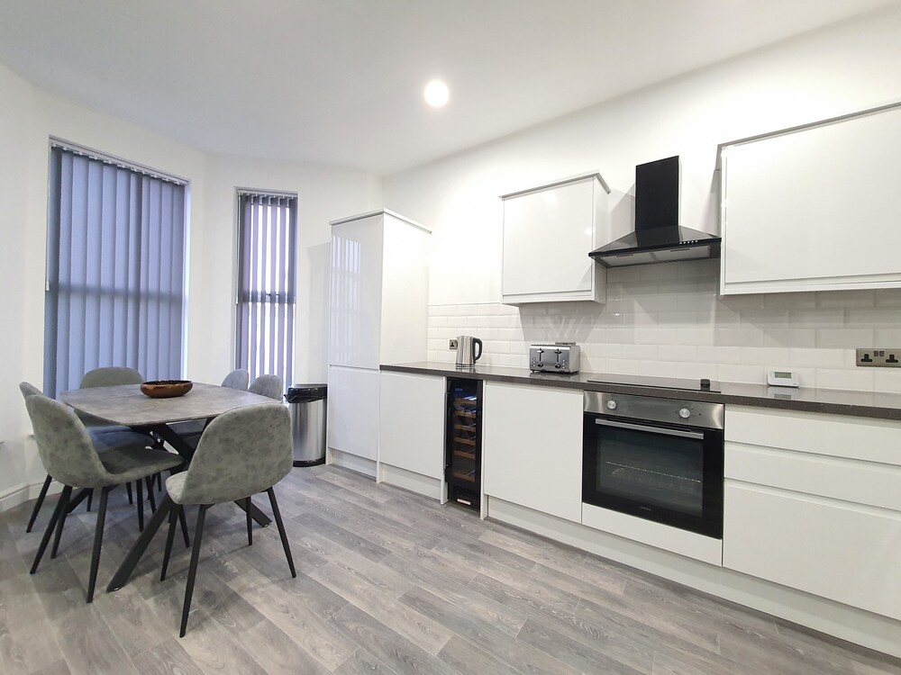 dysa banks apartments