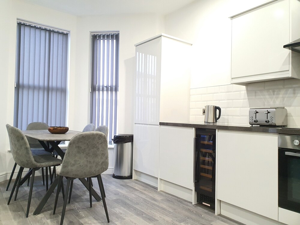 dysa banks apartments