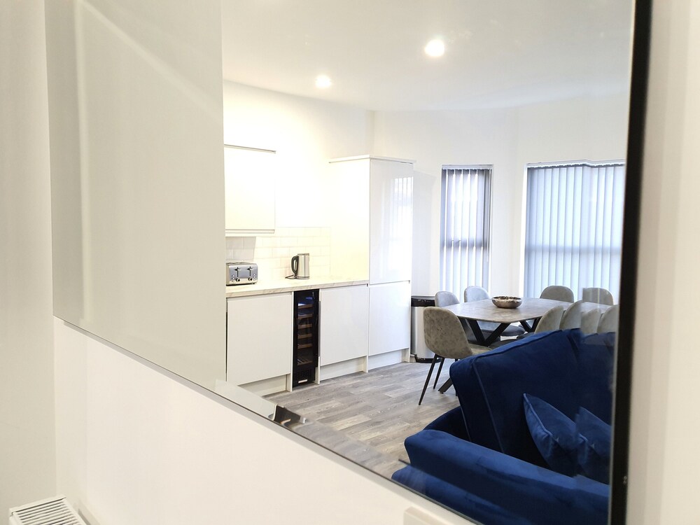 dysa banks apartments