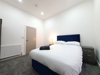 dysa banks apartments