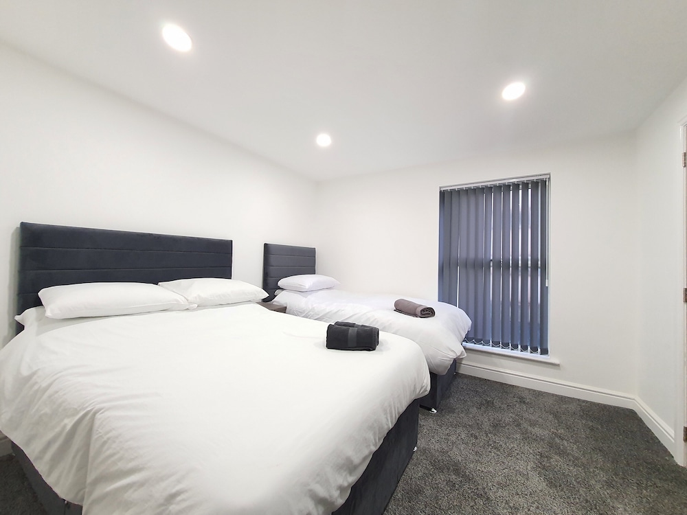 dysa banks apartments