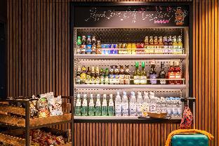 moxy berlin airport a marriott hotel