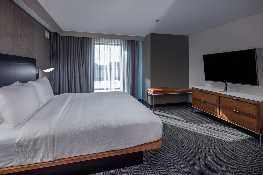 courtyard by marriott conway