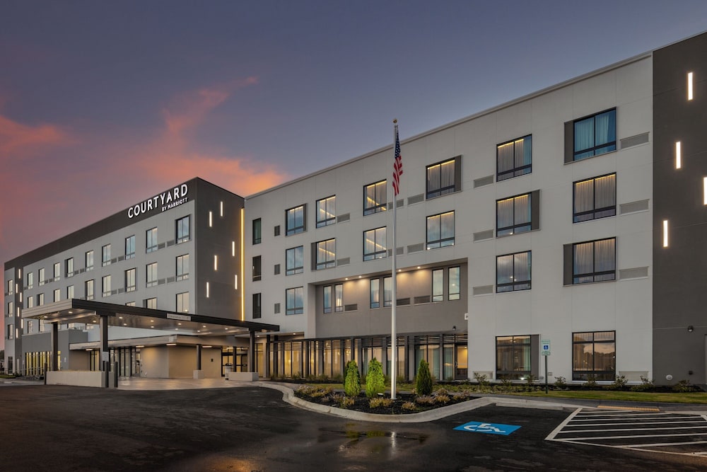 courtyard by marriott conway