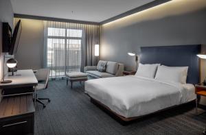 courtyard by marriott conway