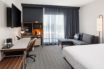courtyard by marriott owatonna downtown