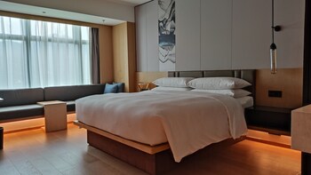 fairfield by marriott shenzhen shenshan special cooperation zone