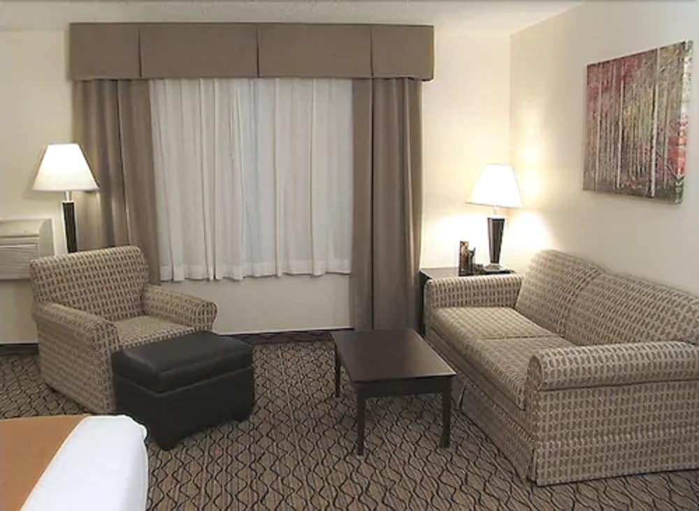 holiday inn express st croix valley by ihg