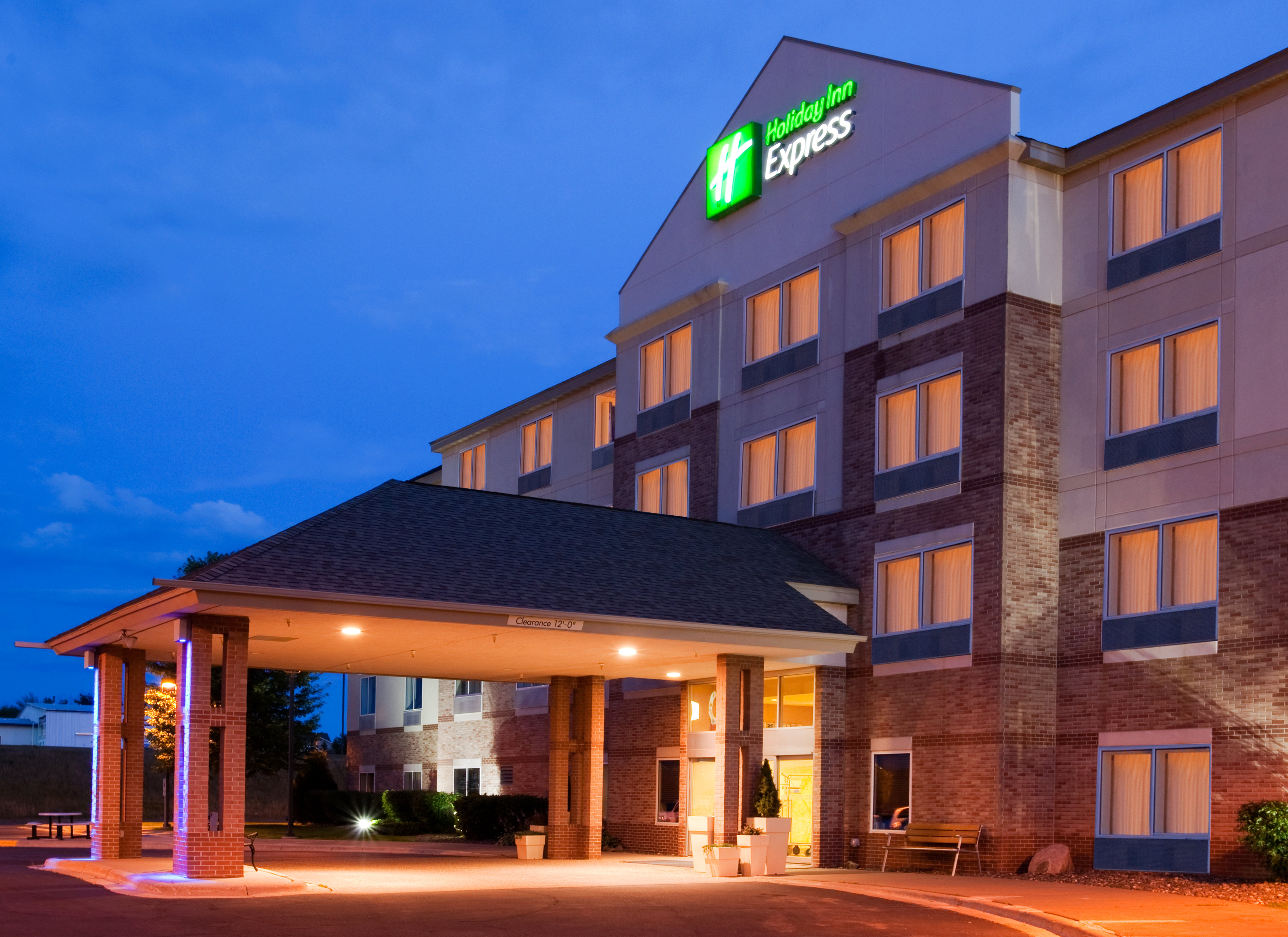 holiday inn express st croix valley by ihg