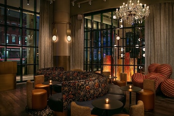 moxy nyc lower east side a marriott hotel