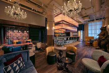 moxy nyc lower east side a marriott hotel