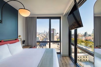 moxy nyc lower east side a marriott hotel