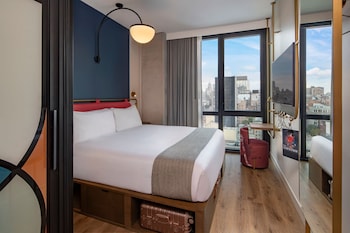moxy nyc lower east side a marriott hotel