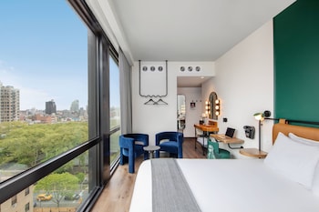 moxy nyc lower east side a marriott hotel