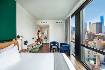 moxy nyc lower east side a marriott hotel