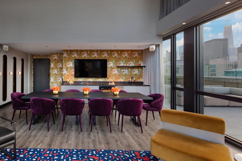 moxy nyc lower east side a marriott hotel