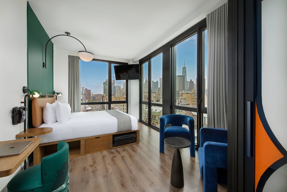moxy nyc lower east side a marriott hotel