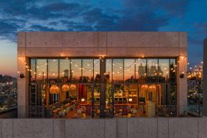 moxy nyc lower east side a marriott hotel