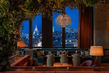 moxy nyc lower east side a marriott hotel