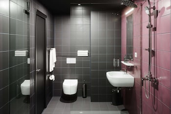 the social hub barcelona poblenou