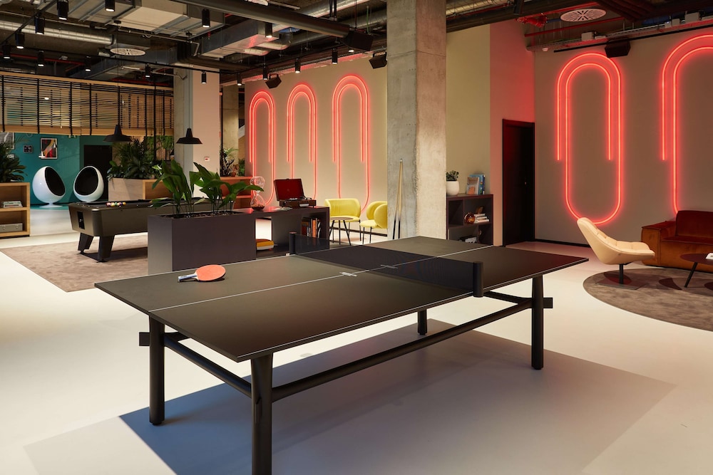 the social hub barcelona poblenou