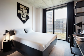 the social hub barcelona poblenou