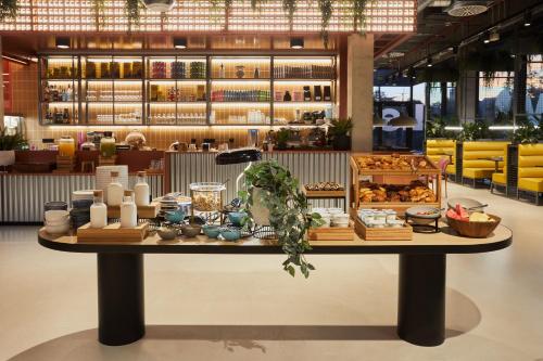 the social hub barcelona poblenou