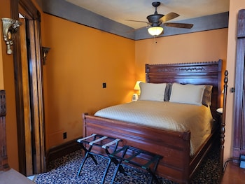 buffalo harmony house