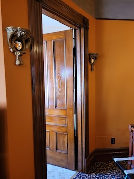 buffalo harmony house