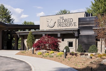 the bradstan boutique hotel