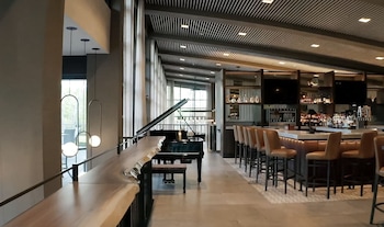 the bradstan boutique hotel
