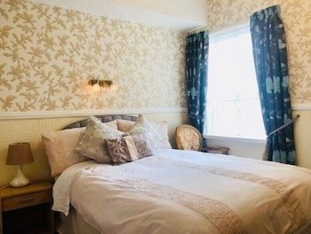 dunromin hotel