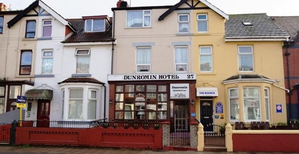 dunromin hotel