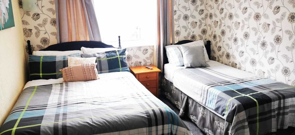 dunromin hotel