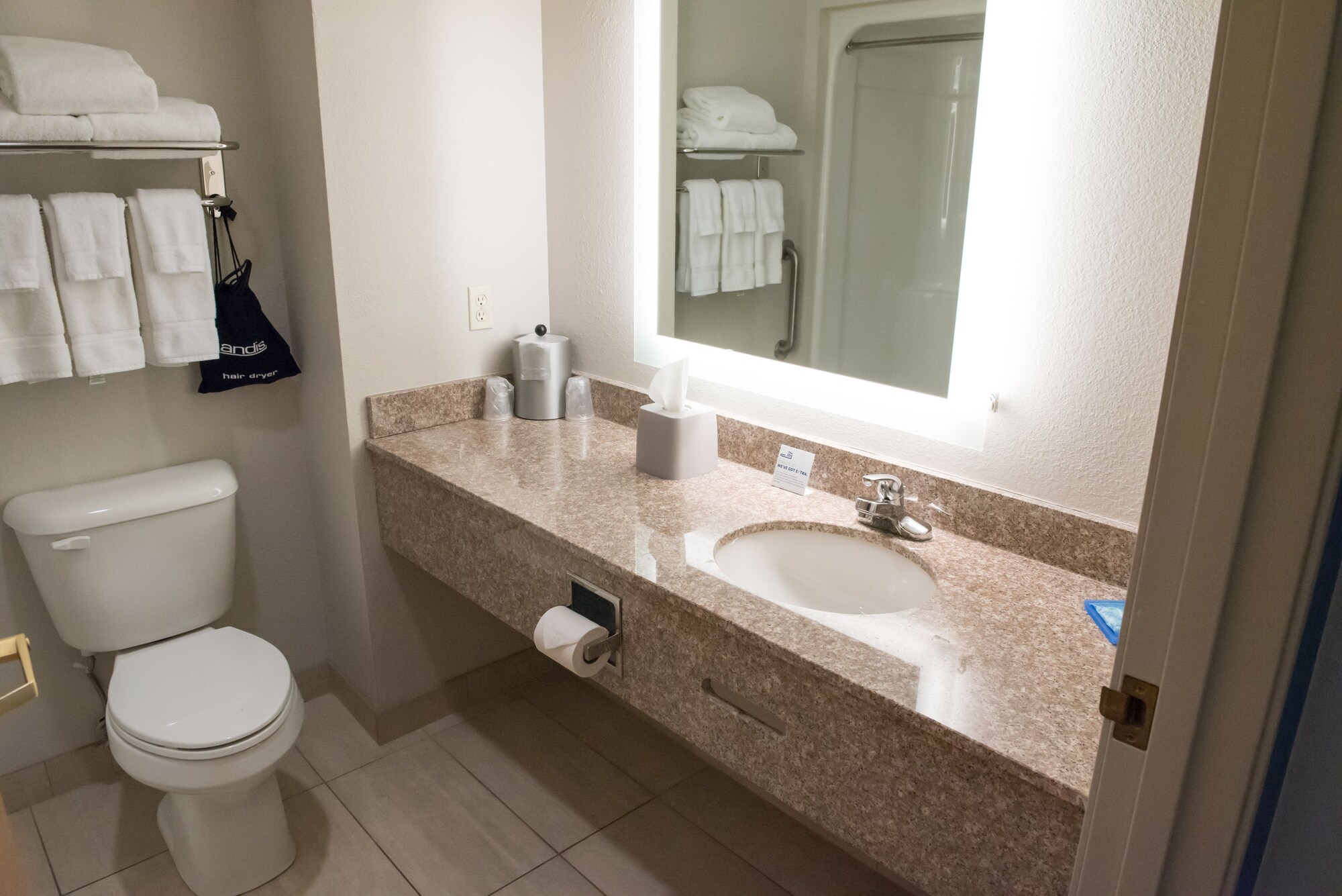 holiday inn express and suites elkhart an ihg hotel