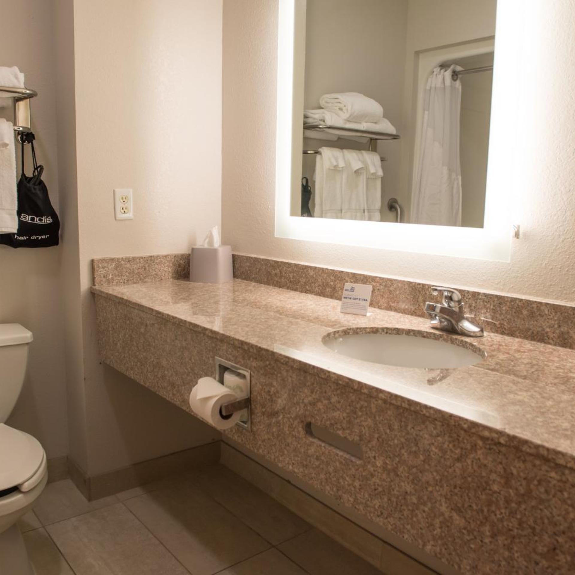 holiday inn express and suites elkhart an ihg hotel
