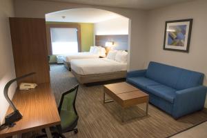 holiday inn express and suites elkhart an ihg hotel