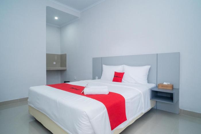 reddoorz jalan gunung talang mahendradatta