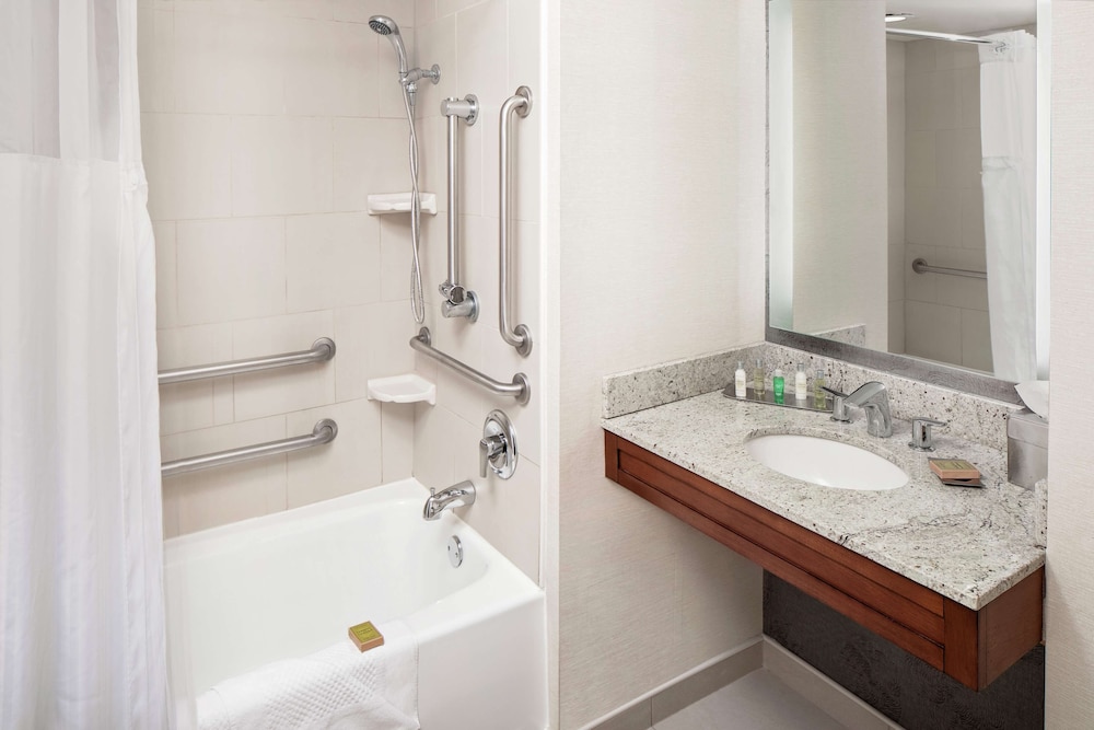 doubletree hotel south bend