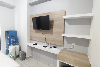 cozy living studio at the alton apartment