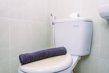 Cozy And Fancy Studio Apartment At M-Town Residence,,0 star