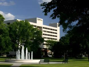 radisson hotel la crosse