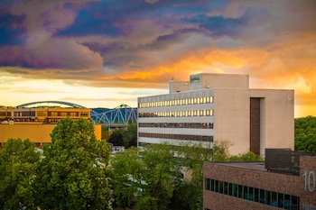 radisson hotel la crosse